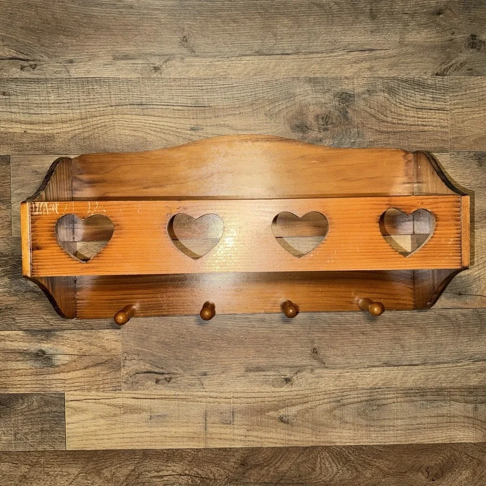Vintage Wooden Heart Cut Out Peg Rack Trinket Shelf Wall Hanging Cottagecore 18